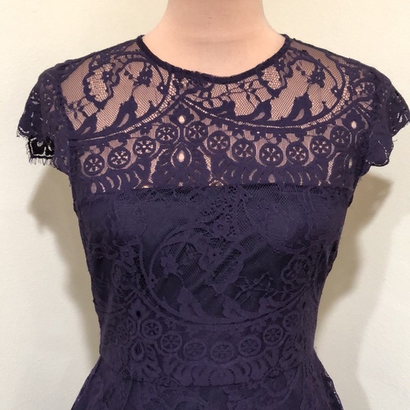 ModCloth BB Dakota Dress Size 6 Dark Purple Eyelash Lace - Picture 3 of 11